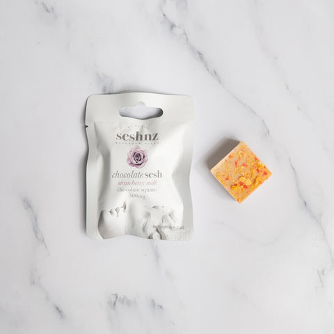 Mushroom Blend Chocolate - Strawberry Milk (Singles)