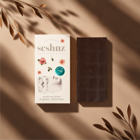 Mushroom Blend Chocolate - Dark Chocolate Salted Cashew - bar